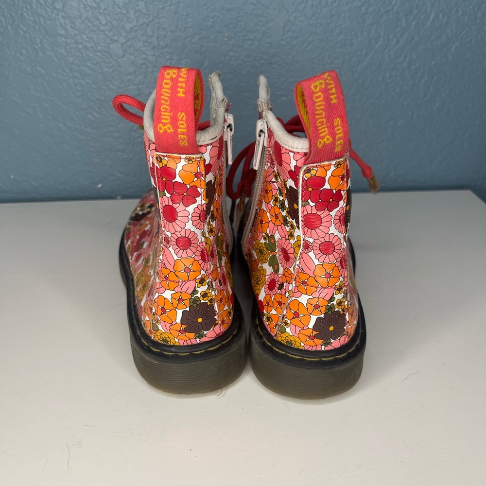 Doc Dr Martens Girls Pink Orange Floral Delaney Boots - Picture 4 of 6
